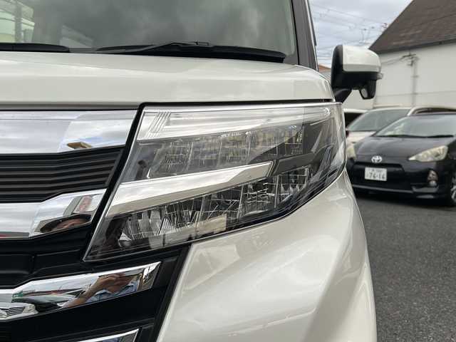 トヨタ ルーミー カスタムG 大阪府 2021(令3)年 2.5万km パールホワイトⅢ ワンオーナー/両側パワースライドドア/レーダークルコン/マルチテレインモニター/コーナーセンサー/前席シートヒーター/純正9インチSDナビ/　CD.DVD.BT.フルセグTV/スマートキー×2/プッシュスタート/TZドライブレコーダー/ビルトインETC/純正フロアマット/保証書.取説