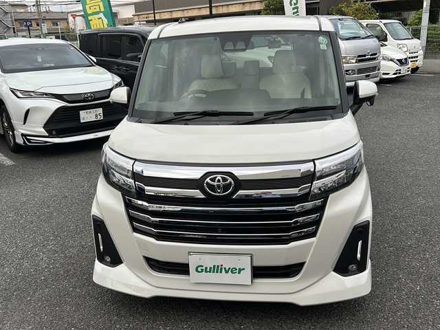 トヨタ ルーミー カスタムG 大阪府 2021(令3)年 2.5万km パールホワイトⅢ ワンオーナー/両側パワースライドドア/レーダークルコン/マルチテレインモニター/コーナーセンサー/前席シートヒーター/純正9インチSDナビ/　CD.DVD.BT.フルセグTV/スマートキー×2/プッシュスタート/TZドライブレコーダー/ビルトインETC/純正フロアマット/保証書.取説