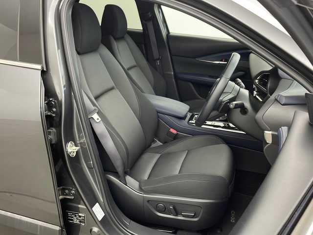 マツダ ＣＸ－３０ 20S プロアクティブツーリングセレ 兵庫県 2021(令3)年 3.7万km マシーングレープレミアムM ・i-Activsense/・スマートブレーキサポート/・レーンキープアシストシステム/・ディスタンス＆スピードアラート/・レーダークルーズコントロール/・前側方接近車両検知/・後側方接近車両検知/・BSM/・前後パーキングセンサー/・３６０°セーフティパッケージ/・360°モニター/・ドライバーモニタリング/・純正SDナビ＆フルセグ＆BT＆DVD＆HDMI/・HUD/・前席シートヒーター/・前席パワーシート/・運転席メモリーシート/・パワーバックドア/・ビルトインETC/・ステアリングリモコン/・ステアリングヒーター/・革巻きステアリング/・パドルシフト/・電子パーキング/・ブレーキホールド/・スマートキー/・スペアキー/・プッシュスタート/・アインドリングストップ/・横滑り防止装置/・純正18インチアルミホイール/・純正エアロ（フロント・サイド・リア）