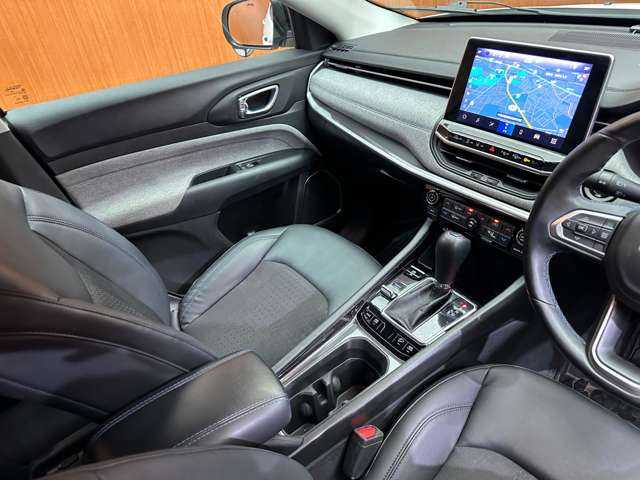 クライスラー・ジープ ジープ コンパス ロンジチュード 4×4 千葉県 2021(令3)年 3.9万km ブライトホワイトクリアコート 1オーナー　/ACC　/純正ナビ　/バックカメラ　/パーキングアシスト　/レーンアシスト　/電動パーキングブレーキ　/LEDヘッドライト　/オートライト　　/ETC　/ドライブレコーダー　/純正17インチAW　/4WD