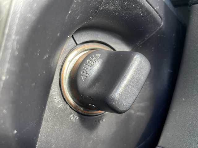 三菱 ギャラン フォルティス スポーツバック スポーツ 岩手県 2008(平20)年 11万km シルキーホワイト 純正ＨＤＤナビ　バックカメラ　ＣＤ／ＤＶＤ再生　ＴＶ　クルーズコントロール　パドルシフト　ステアリングスイッチ　１２Ｖソケット　スマートキー　スペアタイヤ　ＨＩＤオートライト　１６インチＡＷ