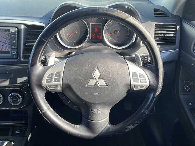 三菱 ギャラン フォルティス スポーツバック スポーツ 岩手県 2008(平20)年 11万km シルキーホワイト 純正ＨＤＤナビ　バックカメラ　ＣＤ／ＤＶＤ再生　ＴＶ　クルーズコントロール　パドルシフト　ステアリングスイッチ　１２Ｖソケット　スマートキー　スペアタイヤ　ＨＩＤオートライト　１６インチＡＷ