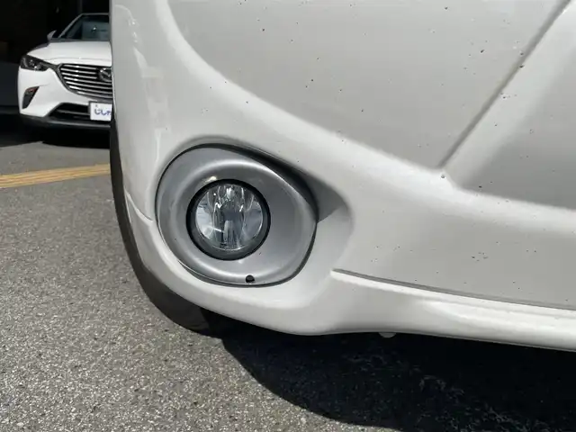 三菱 アウトランダー ＰＨＥＶ G ナビパッケージ 兵庫県 2013(平25)年 11万km シルキーホワイト (株)IDOMが運営する【じしゃロン西宮店】の自社ローン専用車両になります。こちらは現金またはオートローンご利用時の価格です。自社ローンご希望の方は別途その旨お申付け下さい/＊ETC/＊バックカメラ/＊パワステ/＊パワーウィンドウ/＊クルーズコントロールあり/＊USBあり/＊純正ナビ/＊ドラレコあり/＊ハーフレザー/＊横滑り防止装置/＊レーンキープアシスト/＊オートライト/＊衝突被害軽減システム