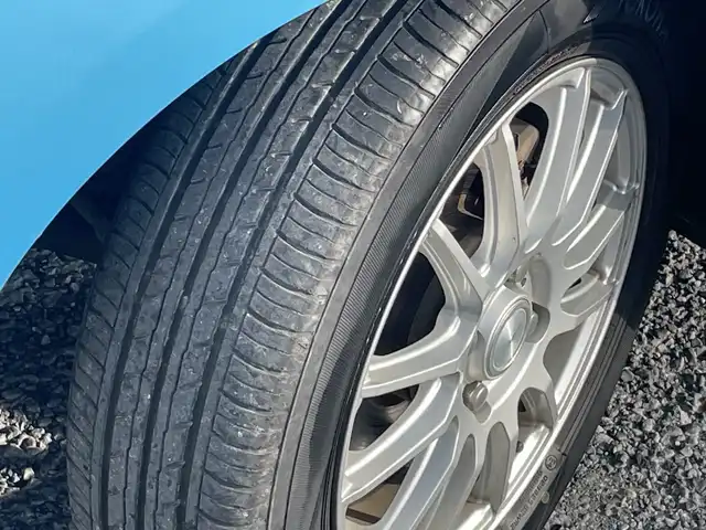 トヨタ アクア S 千葉県 2014(平26)年 6.8万km クールソーダメタリック ナビNSCP-W62 ETC ブルートゥース キーレス 社外アルミホイール スタッドレスタイヤ積込 フロアマット ドアバイザー ウィンカーミラー 横滑り防止 パワーウィンドウ パワーステアリング