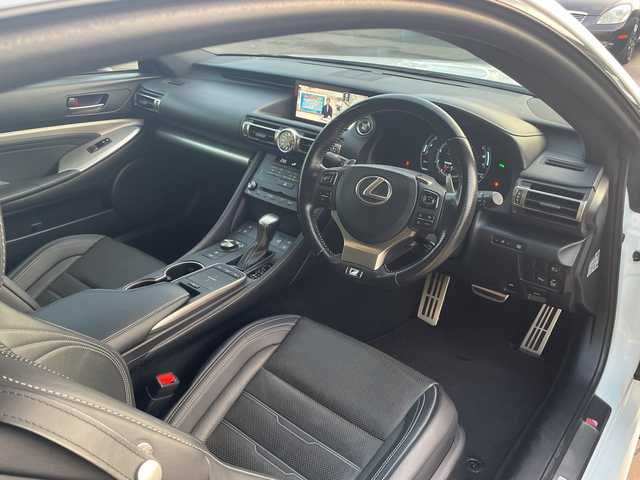 レクサス ＲＣ 350 Fスポーツ 宮崎県 2019(平31)年 3.2万km ホワイトノーヴァガラスフレーク オプションオレンジキャリパー　オプション３眼ＬＥＤ　純正ナビ　/フルセグＴＶ　バックカメラ　ＥＴＣ　ＢＳＭ　クリアランスソナー　/レザーシート　レーダークルーズ　ＥＴＣ　純正１９インチアルミ