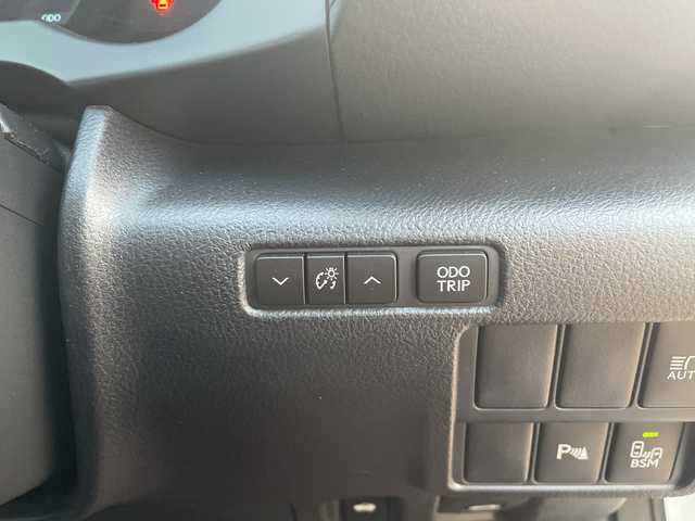 レクサス ＲＣ 350 Fスポーツ 宮崎県 2019(平31)年 3.2万km ホワイトノーヴァガラスフレーク オプションオレンジキャリパー　オプション３眼ＬＥＤ　純正ナビ　/フルセグＴＶ　バックカメラ　ＥＴＣ　ＢＳＭ　クリアランスソナー　/レザーシート　レーダークルーズ　ＥＴＣ　純正１９インチアルミ