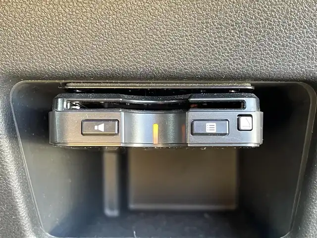 ダイハツ ウェイク L SA Ⅲ 山梨県 2018(平30)年 4.6万km パールホワイトⅢ/トニコオレンジメタリック 2トーン 純正ナビ/フルセグTV/DVD/バックカメラ/衝突軽減被害軽減システム/両側パワースライドドア/ドライブレコーダー/レーンキープアシスト/コーナーセンサー/両側パワースライドドア/ETC/オートライト/オートハイビーム/純正14インチアルミホイール