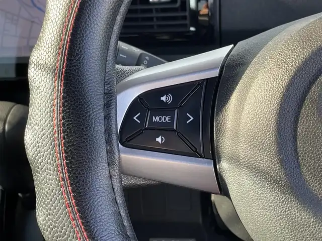 ダイハツ ウェイク L SA Ⅲ 山梨県 2018(平30)年 4.6万km パールホワイトⅢ/トニコオレンジメタリック 2トーン 純正ナビ/フルセグTV/DVD/バックカメラ/衝突軽減被害軽減システム/両側パワースライドドア/ドライブレコーダー/レーンキープアシスト/コーナーセンサー/両側パワースライドドア/ETC/オートライト/オートハイビーム/純正14インチアルミホイール