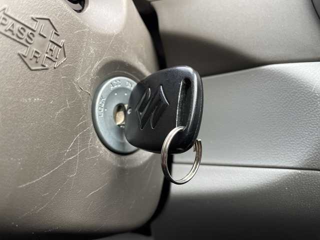 スズキ アルト エコ S 愛媛県 2014(平26)年 1.4万km シルキーシルバーメタリック 純正CDオーディオ/リモコンキー/純正フロアマット/アイドリングストップ