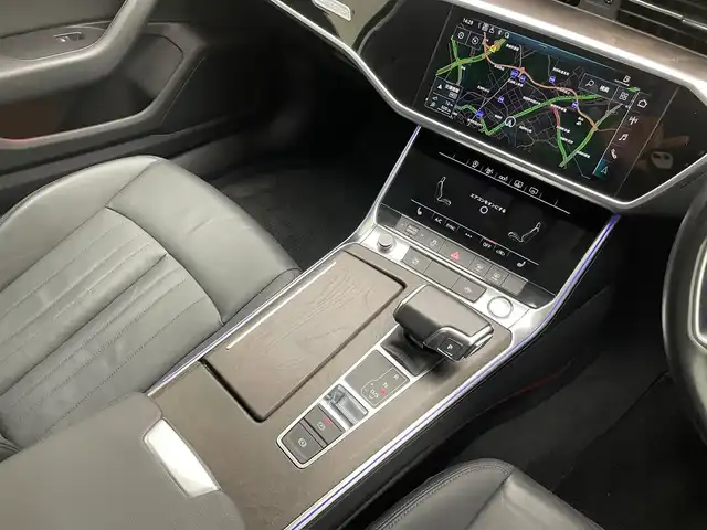 アウディ Ａ６ 55TFSIクワトロ デビューPKG 兵庫県 2019(令1)年 5.4万km 黒 純正HDDナビ（AM、FM、Bluetooth、フルセグ）/アウディセーフティ/ドライバーズアシスト/バーチャルコクピット/バックカメラ/全方位カメラ/ACC/前席パワーシート/前席シートヒーター/リアシェード/ブレーキホールド/マトリクスLED/レザーシート/ETC/ブラインドスポットモニター/オートハイビーム/スマートキー