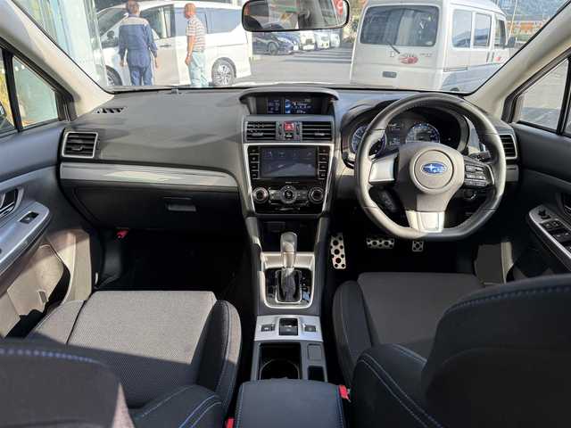 スバル レヴォーグ 1．6GT－S アイサイト 京都府 2014(平26)年 4.6万km クリスタルホワイトP ワンオーナー車/アイサイトVer3/・プリクラッシュブレーキ/・誤発進抑制制御機能/・全車速追従機能付クルーズコントロール/・アクディブレーンキープ/・車線逸脱ふらつき機能/・誤後進抑制制御機能/パナソニックメモリーナビ、地デジ、Bluetooth/バックカメラ/パドルシフト/LEDヘッドライト/純正18インチアルミホイール/スペアキー/保証書/取扱説明書