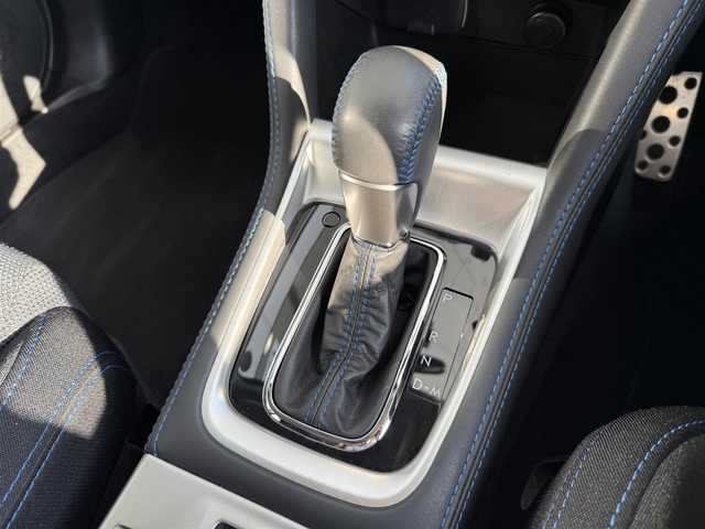 スバル レヴォーグ 1．6GT－S アイサイト 京都府 2014(平26)年 4.6万km クリスタルホワイトP ワンオーナー車/アイサイトVer3/・プリクラッシュブレーキ/・誤発進抑制制御機能/・全車速追従機能付クルーズコントロール/・アクディブレーンキープ/・車線逸脱ふらつき機能/・誤後進抑制制御機能/パナソニックメモリーナビ、地デジ、Bluetooth/バックカメラ/パドルシフト/LEDヘッドライト/純正18インチアルミホイール/スペアキー/保証書/取扱説明書