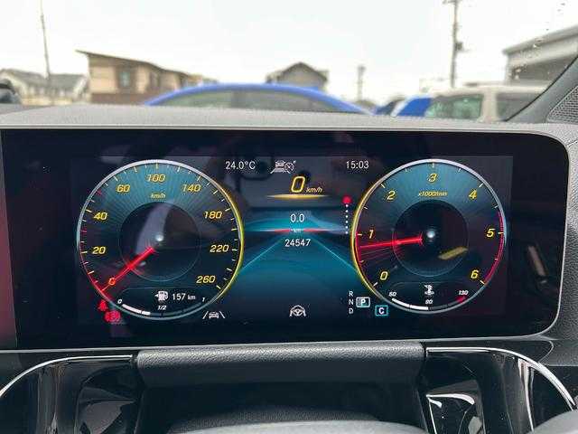 メルセデス・ベンツ Ｂ２００ｄ AMGライン 埼玉県 2019(令1)年 2.5万km ジュピターレッド 黒赤革/純正HDDナビ/（Bluetooth/USB）/３６０度カメラ/レーダーセーフティＰ/パノラミックスライディングルーフ/パワーバックドア/パワーシート/ＬＥＤヘッドライト/シートヒーター/クリアランスソナー/ドラレコ/スマートキー/ETC