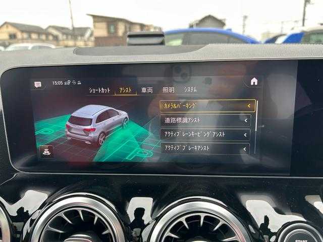 メルセデス・ベンツ Ｂ２００ｄ AMGライン 埼玉県 2019(令1)年 2.5万km ジュピターレッド 黒赤革/純正HDDナビ/（Bluetooth/USB）/３６０度カメラ/レーダーセーフティＰ/パノラミックスライディングルーフ/パワーバックドア/パワーシート/ＬＥＤヘッドライト/シートヒーター/クリアランスソナー/ドラレコ/スマートキー/ETC