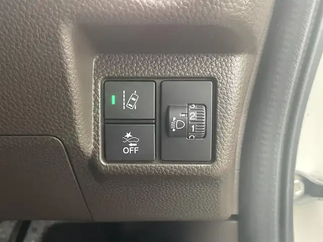 ホンダ Ｎ ＢＯＸ L 愛媛県 2022(令4)年 4.1万km プラチナホワイトパール ホンダセンシング/衝突被害軽減ブレーキ/レーンキープアシスト/前後誤発進抑制機能/アダプティブクルーズコントロール/ロードサインアシスト/クリアランスソナー/純正7インチナビ【VXM-224VFi】/　CD/DVD/Bluetooth/フルセグTV/バックカメラ/ビルトインETC/両側パワースライドドア/オートライト/LEDヘッドライト/電子パーキングブレーキ/バックテーブル×2/プッシュスタート/ステアリングスイッチ