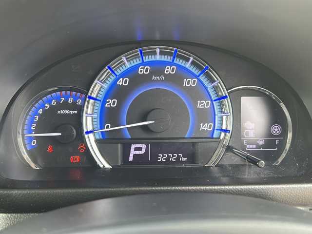 スズキ スペーシア カスタム XS 沖縄県 2016(平28)年 3.3万km フェニックスレッドパール ＬＥＤヘッドライト/フォグライト/両側パワースライドドア/オートライト/１５インチアルミホイール/スマートキー/プッシュスタート