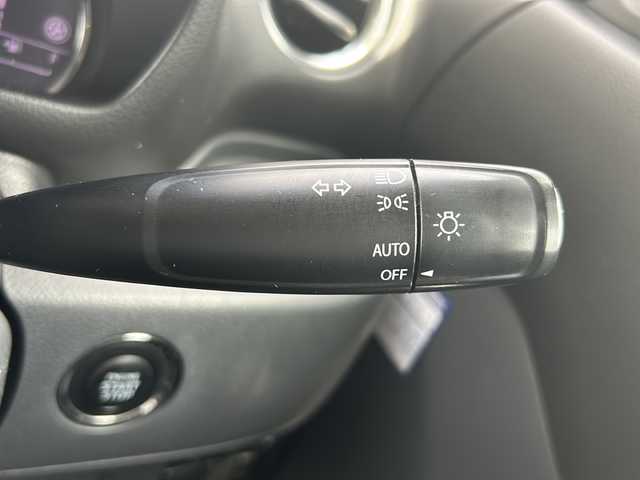 スズキ スペーシア カスタム XS 沖縄県 2016(平28)年 3.3万km フェニックスレッドパール ＬＥＤヘッドライト/フォグライト/両側パワースライドドア/オートライト/１５インチアルミホイール/スマートキー/プッシュスタート