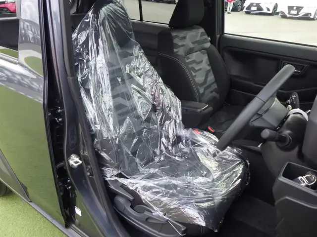 ダイハツ タフト G ダーククロムベンチャー 千葉県 2025(令7)年 0.1千km クロムグレーメタリック 届出済未使用車/登録時走行5km/スカイフィールトップ/シートヒーター前席/アイドリングストップ/スマートアシスト/衝突警報機能/衝突回避支援ブレーキ機能/ブレーキ制御付誤発進抑制機能/車線逸脱警報機能/路外逸脱警報機能/ふらつき警報/先行車発進お知らせ機能/標識認識機能/全車速追従機能付オートクルーズコントロール/レーンキープコントロール/オートハイビーム/アダプティブドライビングビーム/電動パーキングブレーキ/オートブレーキホールド/LEDヘッドライト/フォグライト