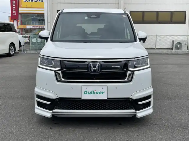ホンダ ステップワゴン スパーダ eHEV 群馬県 2023(令5)年 5.8万km プラチナホワイトパール 無限フルエアロ/純正１１．４インチナビ/フルセグTV・CD・DVD・FM・AM・Bluetooth/フリップダウンモニター/ホンダセンシング/電動リアゲート/両側電動/追従クルコン/パドルシフト/電動ブレーキ/前席シートヒーター/全方位カメラ/BSM/レーンキープアシスト/ＬＥＤライト/オートライト/純正フロアマット/ドアバイザー/横滑り防止