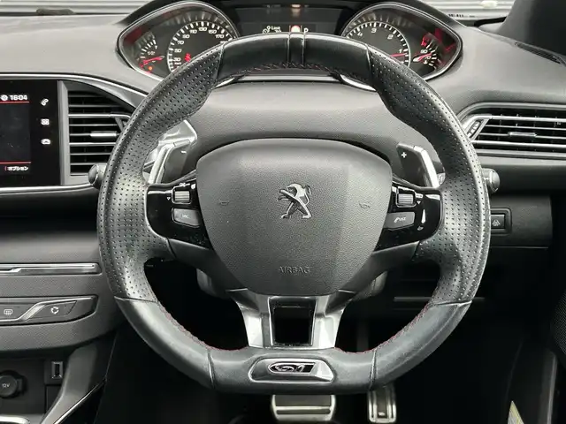 プジョー ３０８ GT ブルーHDi 茨城県 2018(平30)年 5.8万km マグネティックブルー 後期型 /純正ディスプレイOD /CarPlay /衝突軽減B /LKA /BSM /バックカメラ /パーキングセンサー /半革シート /LEDヘッドライト/オートハイビーム /クルーズコントロール /パドルシフト /純正18インチアルミホイール /BT/USB /禁煙車