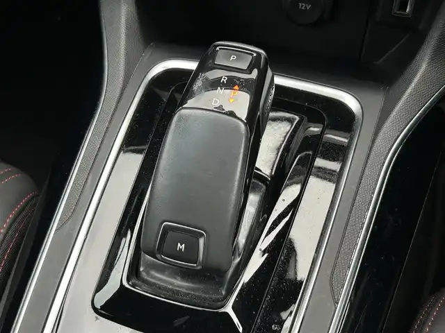 プジョー ３０８ GT ブルーHDi 茨城県 2018(平30)年 5.8万km マグネティックブルー 後期型 /純正ディスプレイOD /CarPlay /衝突軽減B /LKA /BSM /バックカメラ /パーキングセンサー /半革シート /LEDヘッドライト/オートハイビーム /クルーズコントロール /パドルシフト /純正18インチアルミホイール /BT/USB /禁煙車