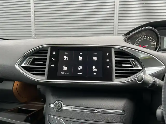 プジョー ３０８ GT ブルーHDi 茨城県 2018(平30)年 5.8万km マグネティックブルー 後期型 /純正ディスプレイOD /CarPlay /衝突軽減B /LKA /BSM /バックカメラ /パーキングセンサー /半革シート /LEDヘッドライト/オートハイビーム /クルーズコントロール /パドルシフト /純正18インチアルミホイール /BT/USB /禁煙車