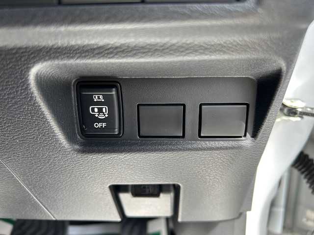 日産 ルークス ハイウェイスター X 大阪府 2020(令2)年 0.8万km ホワイトパール 9インチナビ（フルセグ/Bluetooth/CD/DVD)/アラウンドビューモニター/両側パワースライドドア/衝突被害軽減システム/レーンキープアシスト/横滑り防止装置/コーナーセンサー/アイドリングストップ/デジタルインナーミラー/ドライブレコーダー（前後）/ビルトインETC2.0/純正LEDライト/純正フロアマット