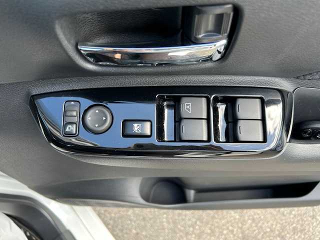 日産 ルークス ハイウェイスター X 大阪府 2020(令2)年 0.8万km ホワイトパール 9インチナビ（フルセグ/Bluetooth/CD/DVD)/アラウンドビューモニター/両側パワースライドドア/衝突被害軽減システム/レーンキープアシスト/横滑り防止装置/コーナーセンサー/アイドリングストップ/デジタルインナーミラー/ドライブレコーダー（前後）/ビルトインETC2.0/純正LEDライト/純正フロアマット