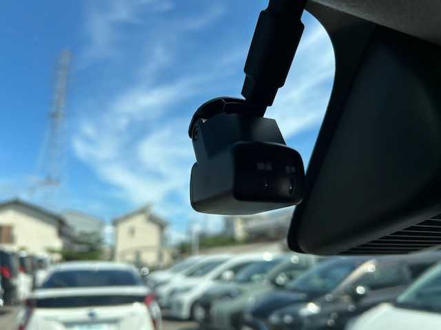 日産 ルークス ハイウェイスター X 大阪府 2020(令2)年 0.8万km ホワイトパール 9インチナビ（フルセグ/Bluetooth/CD/DVD)/アラウンドビューモニター/両側パワースライドドア/衝突被害軽減システム/レーンキープアシスト/横滑り防止装置/コーナーセンサー/アイドリングストップ/デジタルインナーミラー/ドライブレコーダー（前後）/ビルトインETC2.0/純正LEDライト/純正フロアマット