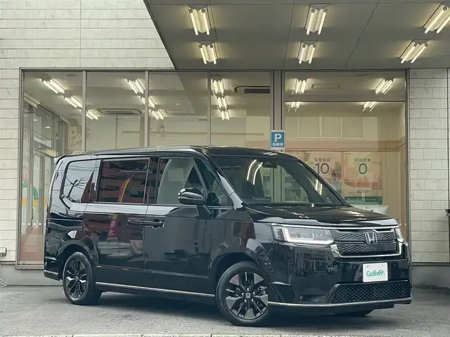 ホンダ ステップワゴン スパーダ eHEV 愛知県 2022(令4)年 4万km クリスタルブラックパール /当店買取/禁煙/1オーナー//純正11.4インチナビLXM-237VFLi//CD/DVD/フルセグTV/HDMI/SD/Musiclack//Bluetooth/ETC2.0//ナビ装着スペシャルパッケージ//ブラインドスポットインフォメーション//パワーゲート/リヤスポ//全列USB/ハーフレザー/シートヒーター//2列目オットマン//Aブレーキホールド//パドルシフト//typeC/USB/TRC/カーテンエアバック//両側Pスライドドア//保証書/取説/スペアキー