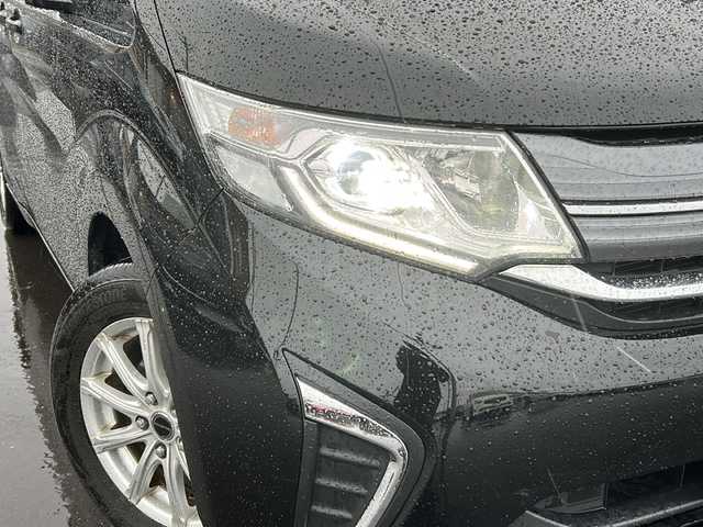 ホンダ ステップワゴン G 道北・旭川 2016(平28)年 8万km クリスタルブラックパール /4WD//禁煙車//ワンオーナー//わくわくゲート//社外SDナビ//CD/DVD/SD/MSV/BT/USB/フルセグ//両側パワースライドドア//バックカメラ//アイドリングストップ//クルーズコントロール//横滑り防止//ミラーヒーター//オートライト//LEDヘッドライト//ETC//純正エンジンスターター//サンシェード//フロントデアイサー//シートバックルテーブル//純正フロアマット//純正ホイール付き冬タイヤ積込