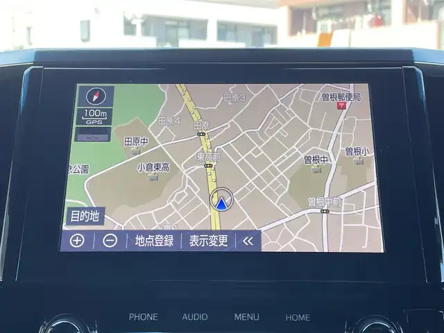 トヨタ アルファード S タイプゴールド 福岡県 2021(令3)年 6万km ホワイトパールクリスタルシャイン ワンオーナー/サンルーフ/純正12.1インチフリップダウンモニター【V12T-R68C】/純正9インチコネクティットナビ/　(AM/FM/CD/DVD/Bluetooth/フルセグTV)/バックカメラ/トヨタセーフティセンス/・ロードサインアシスト/・アダプティブハイビーム/・オートマチックハイビーム/・先行発進告知機能/・プリクラッシュセーフティー/・レーダークルーズコントロール/・レーントレーシングアシスト/クリアランスソナー/車線逸脱警報機能/ふらつき警報機能/パーキングサポートブレーキ/両側パワースライドドア（オートスライド機能付）/純正18インチアルミホイール/黒ハーフレザーシート/オットマン(2列目)/ビルトインETC/nanoe/プッシュスタート/電格ウィンカーミラー/純正ドアバイザー/純正フロアマット/USBポート/アクセサリーソケット/スペアキー×1/ISOFIX/保証書/取扱説明書/ナビ取扱説明書