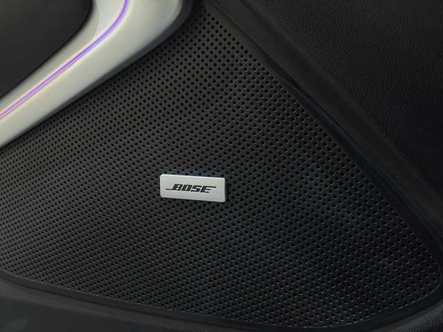 シボレー シボレー カマロ SS 新潟県 2023(令5)年 2.1万km 白 純正ナビ/(AM/FM/Bluetooth/USB/Carplay)/バックカメラ/ETC/ドライブレコーダー/BOSEサウンド/ブラックレザーシート/シートヒーター/ベンチレーション/メモリ付きパワーシート/ステアリングヒーター/クルーズコントロール/ブラインドスポットアシスト/リアクロストラフィックアラート/パドルシフト/4モードドライブセレクター/ヘッドアップディスプレイ/デジタルインナーミラー/アンビエントライト/純正20インチアルミホイール/LEDヘッドライト