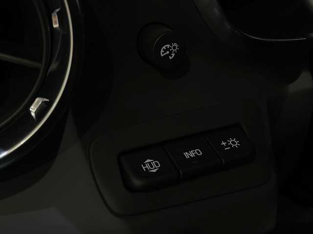 シボレー シボレー カマロ SS 新潟県 2023(令5)年 2.1万km 白 純正ナビ/(AM/FM/Bluetooth/USB/Carplay)/バックカメラ/ETC/ドライブレコーダー/BOSEサウンド/ブラックレザーシート/シートヒーター/ベンチレーション/メモリ付きパワーシート/ステアリングヒーター/クルーズコントロール/ブラインドスポットアシスト/リアクロストラフィックアラート/パドルシフト/4モードドライブセレクター/ヘッドアップディスプレイ/デジタルインナーミラー/アンビエントライト/純正20インチアルミホイール/LEDヘッドライト