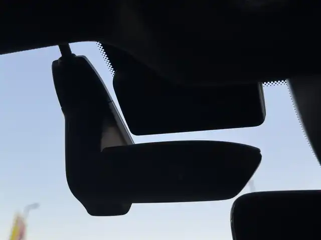 アウディ Ｑ５ 40TDIクワトロ Sライン 香川県 2019(令1)年 5.2万km パール メーカーナビ/フルセグ/全方位カメラ/バーチャルコクピット/ハーフレザーシート/前席パワーシート/全席シートヒーター/純正19インチアルミ/LEDヘッドライト/コーナーセンサー/スマートキー/パーキングアシスト/純正前後ドライブレコーダー/パワーバックドア/インテリジェントグライディング/エフィシェンシアシスト/ビルトインETC2.0