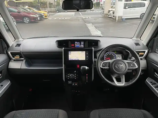 トヨタ ルーミー カスタムG 岡山県 2022(令4)年 4.6万km ブラックマイカメタリック 登録時走行距離45534km/純正SDナビ/(AM/FM/DISC/TV/BT)/衝突被害軽減システム/プッシュパーキング/プッシュブレーキホールド/クルーズコントロール/アイドリングストップ/ビルトインETC/バックカメラ/シートヒーター/クリアランスソナー/オートマチックハイビーム/両側パワースライドドア/プッシュスタート/スマートキー/純正14インチアルミホイール