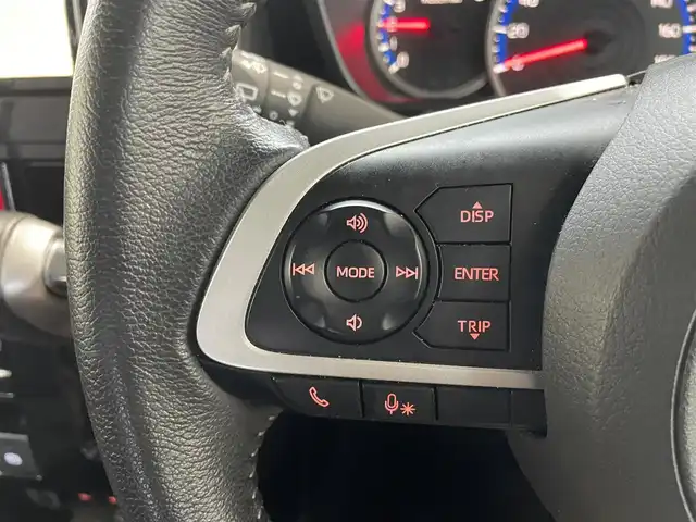 トヨタ ルーミー カスタムG 岡山県 2022(令4)年 4.6万km ブラックマイカメタリック 登録時走行距離45534km/純正SDナビ/(AM/FM/DISC/TV/BT)/衝突被害軽減システム/プッシュパーキング/プッシュブレーキホールド/クルーズコントロール/アイドリングストップ/ビルトインETC/バックカメラ/シートヒーター/クリアランスソナー/オートマチックハイビーム/両側パワースライドドア/プッシュスタート/スマートキー/純正14インチアルミホイール