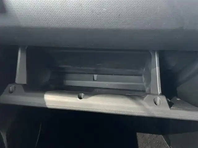 トヨタ ルーミー カスタムG 岡山県 2022(令4)年 4.6万km ブラックマイカメタリック 登録時走行距離45534km/純正SDナビ/(AM/FM/DISC/TV/BT)/衝突被害軽減システム/プッシュパーキング/プッシュブレーキホールド/クルーズコントロール/アイドリングストップ/ビルトインETC/バックカメラ/シートヒーター/クリアランスソナー/オートマチックハイビーム/両側パワースライドドア/プッシュスタート/スマートキー/純正14インチアルミホイール