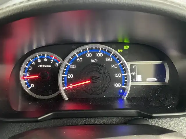 トヨタ ルーミー カスタムG 岡山県 2022(令4)年 4.6万km ブラックマイカメタリック 登録時走行距離45534km/純正SDナビ/(AM/FM/DISC/TV/BT)/衝突被害軽減システム/プッシュパーキング/プッシュブレーキホールド/クルーズコントロール/アイドリングストップ/ビルトインETC/バックカメラ/シートヒーター/クリアランスソナー/オートマチックハイビーム/両側パワースライドドア/プッシュスタート/スマートキー/純正14インチアルミホイール