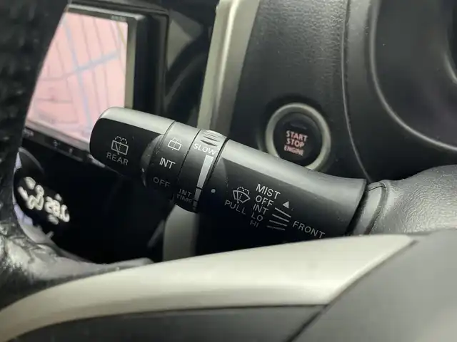 三菱 ｅＫカスタム G 福井県 2013(平25)年 11.7万km アメジストブラック 社外ナビ/シートヒーター/バックカメラ/AAC/純正アルミホイール/スマートキー/プッシュスタート/フォグランプ/革巻きステアリング/純正フロアマット/ウインカーミラー