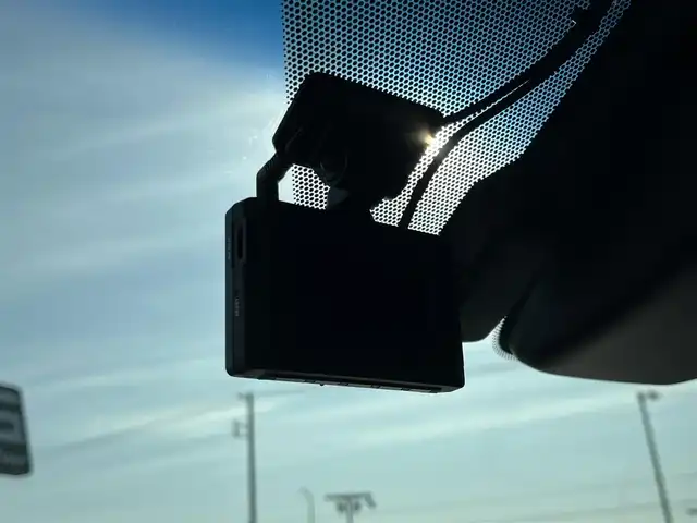 トヨタ アルファード S Cパッケージ 奈良県 2022(令4)年 2.8万km ホワイトパールクリスタルシャイン モデリスタエアロ/ワンオーナー/純正9インチディスプレイオーディオ/（TV/BT/AppleCarPlay/AndroidAuto）/純正12インチフリップダウンモニター（V12T-R68C）/レーダークルーズコントロール/バックカメラ/前後コーナーセンサー/プリクラッシュセーフティ/レーンキープアシスト/両側パワースライドドア/パワーバックドア/レザーシート/運転席メモリーシート/全席パワーシート/前席シートヒーター/エアーシート/ステアリングヒーター/後席サンシェード/LEDヘッドライト/ETC/前後ドライブレコーダー（DC-DR652）/純正18インチAW/保証書/取り扱い説明書/スペアキーX1