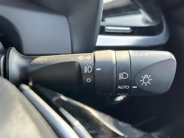 トヨタ アルファード S Cパッケージ 奈良県 2022(令4)年 2.8万km ホワイトパールクリスタルシャイン モデリスタエアロ/ワンオーナー/純正9インチディスプレイオーディオ/（TV/BT/AppleCarPlay/AndroidAuto）/純正12インチフリップダウンモニター（V12T-R68C）/レーダークルーズコントロール/バックカメラ/前後コーナーセンサー/プリクラッシュセーフティ/レーンキープアシスト/両側パワースライドドア/パワーバックドア/レザーシート/運転席メモリーシート/全席パワーシート/前席シートヒーター/エアーシート/ステアリングヒーター/後席サンシェード/LEDヘッドライト/ETC/前後ドライブレコーダー（DC-DR652）/純正18インチAW/保証書/取り扱い説明書/スペアキーX1