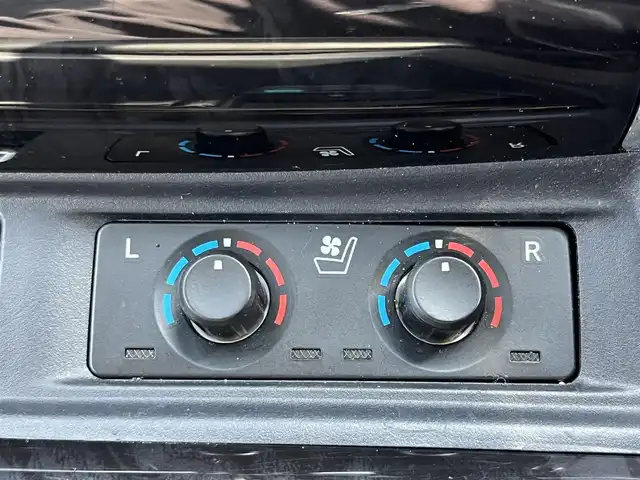 トヨタ アルファード S Cパッケージ 奈良県 2022(令4)年 2.8万km ホワイトパールクリスタルシャイン モデリスタエアロ/ワンオーナー/純正9インチディスプレイオーディオ/（TV/BT/AppleCarPlay/AndroidAuto）/純正12インチフリップダウンモニター（V12T-R68C）/レーダークルーズコントロール/バックカメラ/前後コーナーセンサー/プリクラッシュセーフティ/レーンキープアシスト/両側パワースライドドア/パワーバックドア/レザーシート/運転席メモリーシート/全席パワーシート/前席シートヒーター/エアーシート/ステアリングヒーター/後席サンシェード/LEDヘッドライト/ETC/前後ドライブレコーダー（DC-DR652）/純正18インチAW/保証書/取り扱い説明書/スペアキーX1