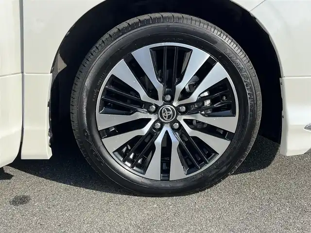 トヨタ アルファード S Cパッケージ 奈良県 2022(令4)年 2.8万km ホワイトパールクリスタルシャイン モデリスタエアロ/ワンオーナー/純正9インチディスプレイオーディオ/（TV/BT/AppleCarPlay/AndroidAuto）/純正12インチフリップダウンモニター（V12T-R68C）/レーダークルーズコントロール/バックカメラ/前後コーナーセンサー/プリクラッシュセーフティ/レーンキープアシスト/両側パワースライドドア/パワーバックドア/レザーシート/運転席メモリーシート/全席パワーシート/前席シートヒーター/エアーシート/ステアリングヒーター/後席サンシェード/LEDヘッドライト/ETC/前後ドライブレコーダー（DC-DR652）/純正18インチAW/保証書/取り扱い説明書/スペアキーX1