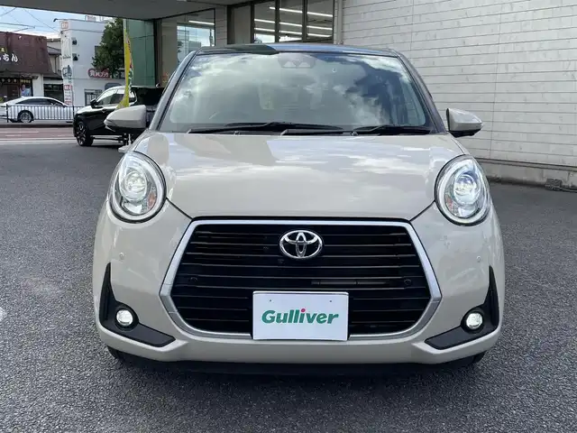 トヨタ パッソ モーダ　チャーム 大分県 2021(令3)年 1.6万km ブラックマイカメタリック/パウダリーベージュメタリック 2トーン 〇ワンオーナー/〇純正メモリーナビ（NSCN-W68）/　CD/BT/ワンセグ/ラジオ/〇全方位カメラ/〇ETC/〇社外前後ドライブレコーダー/〇スマートキー/〇エンジンプッシュスタート/〇ステアリングスイッチ/〇プリクラッシュセーフティシステム/〇オートハイビームアシスト/〇横滑り防止機能/〇純正LEDヘッドライト/〇純正フォグランプ/〇ウインカーミラー/〇保証書/〇取扱説明書/〇スペアキー