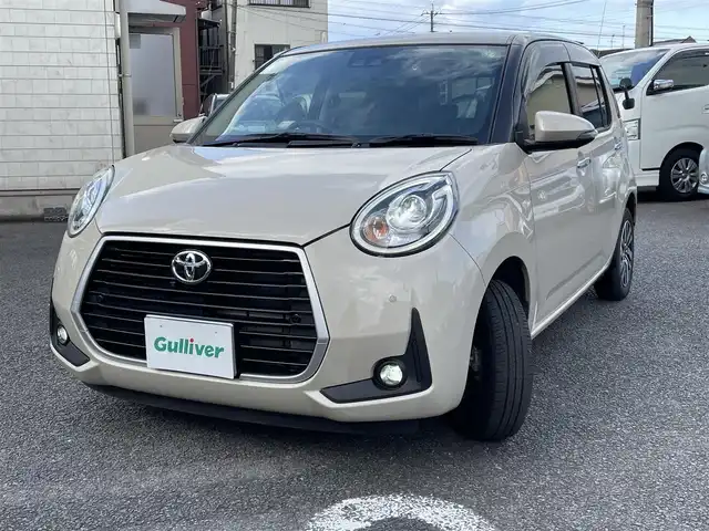 トヨタ パッソ モーダ　チャーム 大分県 2021(令3)年 1.6万km ブラックマイカメタリック/パウダリーベージュメタリック 2トーン 〇ワンオーナー/〇純正メモリーナビ（NSCN-W68）/　CD/BT/ワンセグ/ラジオ/〇全方位カメラ/〇ETC/〇社外前後ドライブレコーダー/〇スマートキー/〇エンジンプッシュスタート/〇ステアリングスイッチ/〇プリクラッシュセーフティシステム/〇オートハイビームアシスト/〇横滑り防止機能/〇純正LEDヘッドライト/〇純正フォグランプ/〇ウインカーミラー/〇保証書/〇取扱説明書/〇スペアキー