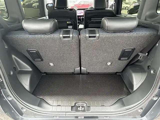 ダイハツ タント カスタム RS 長崎県 2023(令5)年 0.3万km クロムグレーメタリック 純正ナビ（ＡＭ／ＦＭ／フルセグ／ＢＴ／ＳＤ／ＨＤＭＩ）/パノラマモニター/レーダークルーズコントロール/スマートアシスト/ドライブレコーダー前方/ビルトインＥＴＣ/シートヒーター前席/両側パワースライドドア/コーナーセンサー/アイドリングストップ/純正フロアマット/純正15インチアルミホイール/保証書/取扱説明書