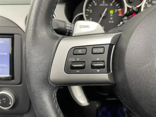 マツダ ロードスター S RHT 大分県 2010(平22)年 6.1万km ブリリアントブラック RECAROシート/車高調/ストラットタワーバー/ADVAN製アルミホイル17インチ/社外SDナビ（MDV-D307BT）/　BT/CD/DVD/ワンセグ/バックカメラ/USB入力端子/MTモード/シートヒーター/パドルシフト/ステアリングスイッチ/革巻ステアリング/ETC