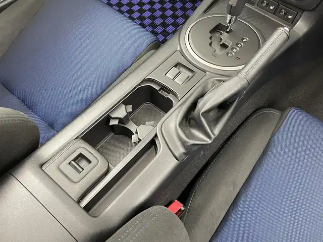 マツダ ロードスター S RHT 大分県 2010(平22)年 6.1万km ブリリアントブラック RECAROシート/車高調/ストラットタワーバー/ADVAN製アルミホイル17インチ/社外SDナビ（MDV-D307BT）/　BT/CD/DVD/ワンセグ/バックカメラ/USB入力端子/MTモード/シートヒーター/パドルシフト/ステアリングスイッチ/革巻ステアリング/ETC