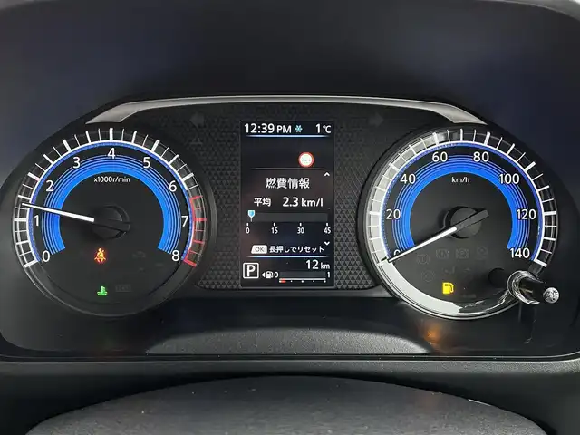 三菱 デリカミニ T プレミアム 道南・函館 2025(令7)年 0.1千km Ｄグリーン /全周囲カメラ//デジタルインナーミラー//ハンドルウォーマー//シートヒーター//両側パワースライドドア//ルーフレール//衝突被害軽減ブレーキ//レーダクルーズコントロール//オートハイビーム//コーナーセンサー